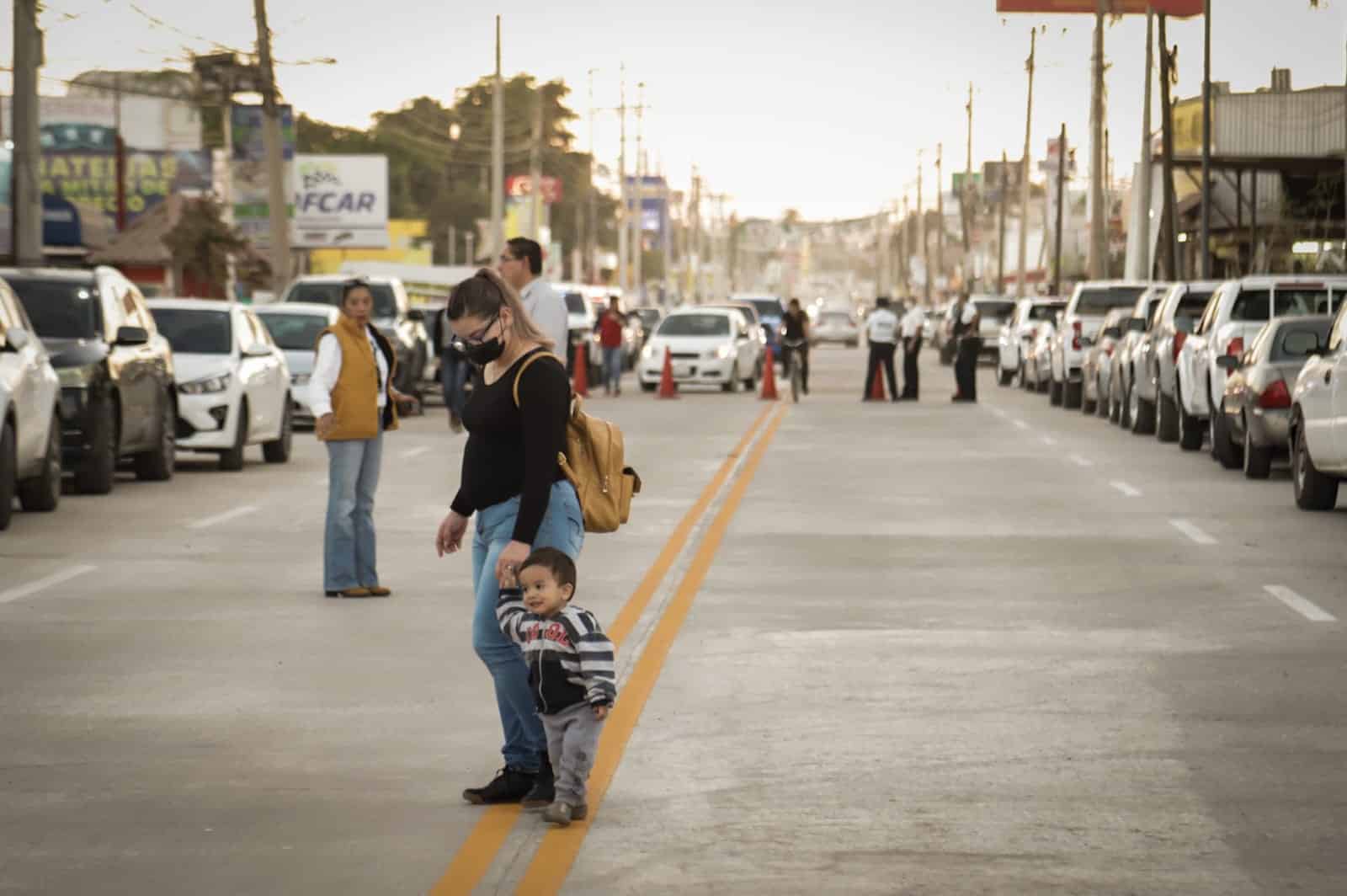 Reabren la avenida Álvaro Obregón en Culiacán 8