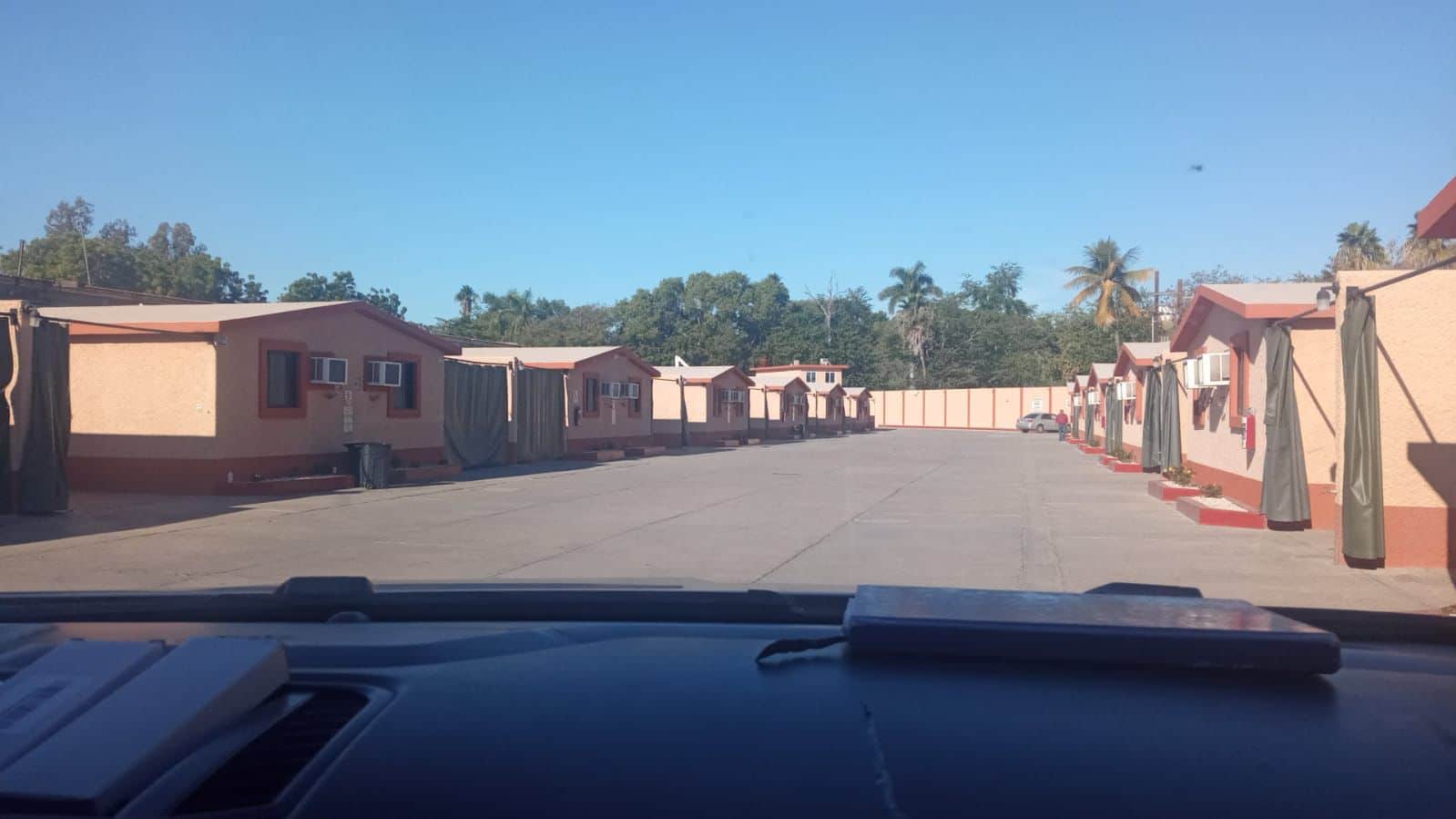 Rescatan familia Los Mochis