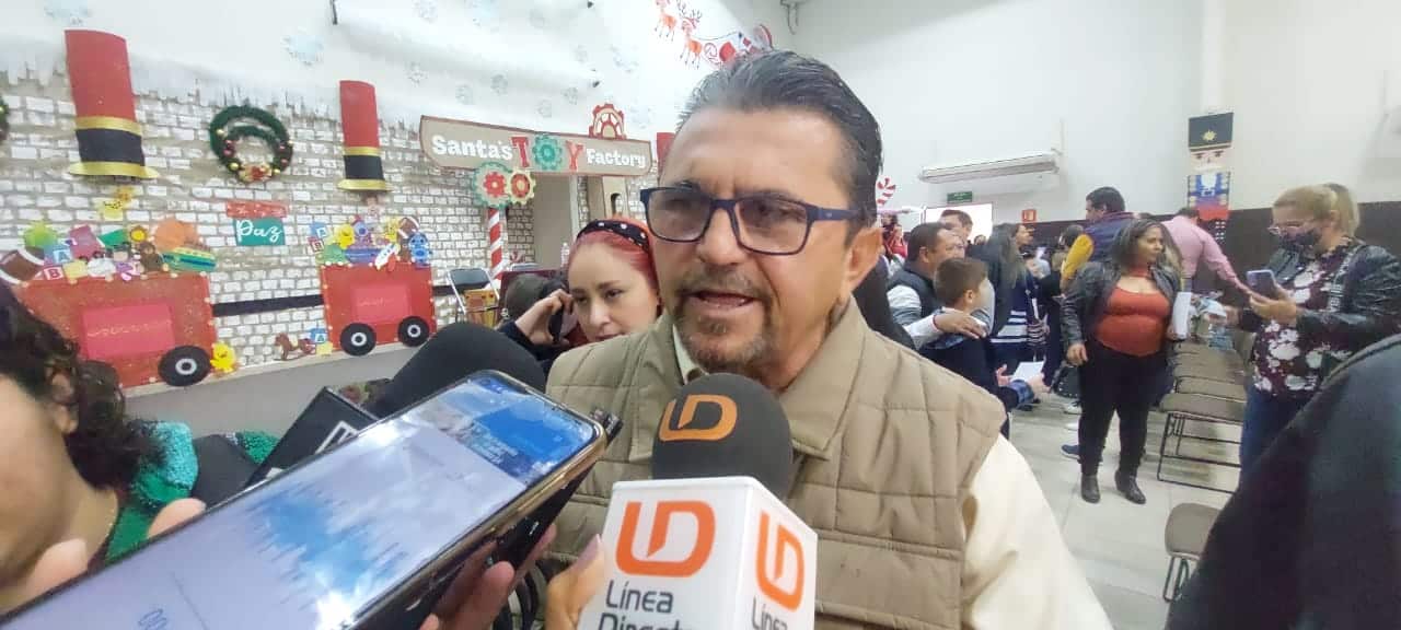 Sixto Rosas, director de Educación en Ahome.