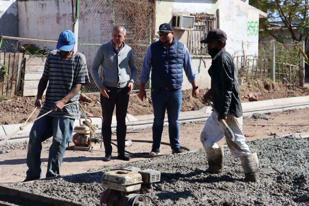 Supervisa alcalde de Ahome calles de la zona urbana