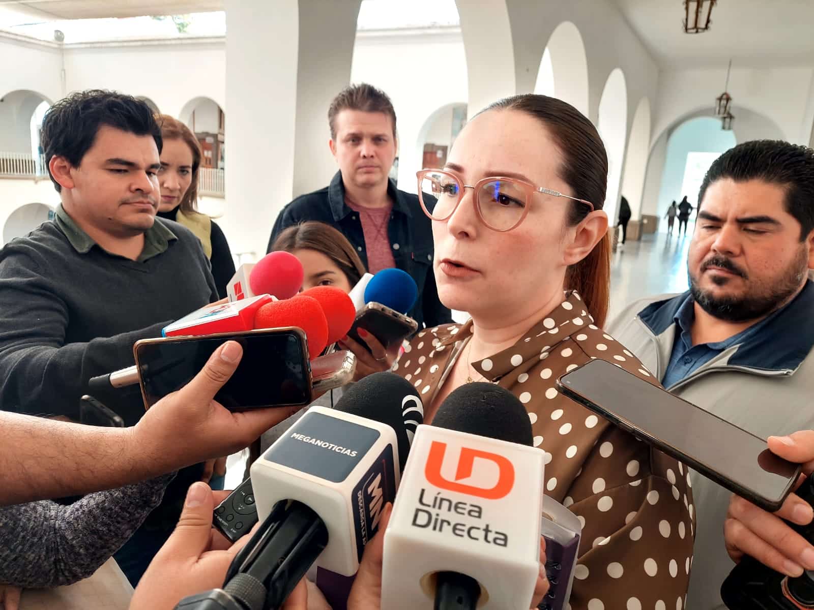 Tesorera Culiacán Adeudo Laura Araceli