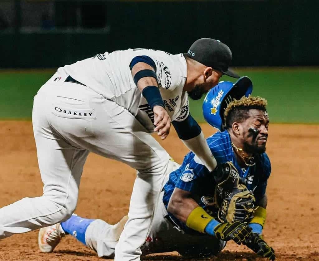 ¡Cerrado! Yaquis y Algodoneros protagonizan juego de alto voltaje