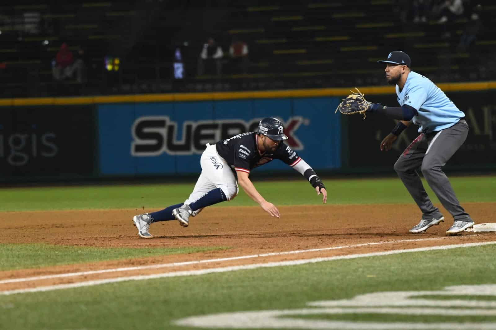 ¡Bateo oportuno! Algodoneros de 'visita' le pega primero a Sultanes