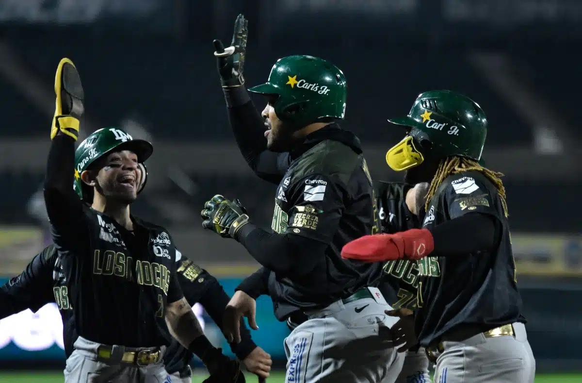 ¡Con grand slam incluido! Cañeros dio el primer golpe en Ciudad Obregón