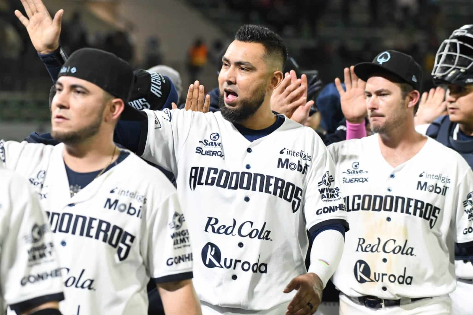 Algodoneros saca la escoba en su casa y barre a los Charros