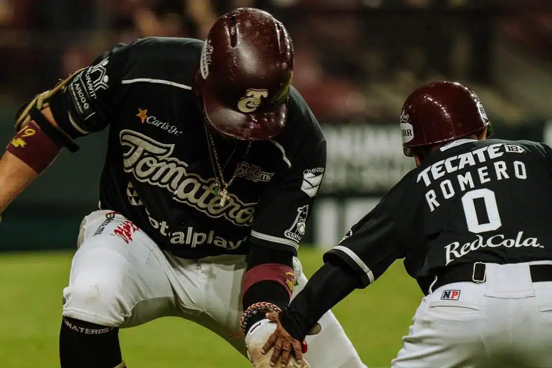 ¡Con aspiraciones! Tomateros pinta de blanco a Mexicali y se abre camino en el standing