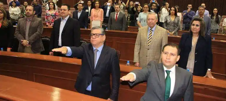 Supremo Tribunal comunica al Congreso reelección de Iván Chávez Rangel como presidente