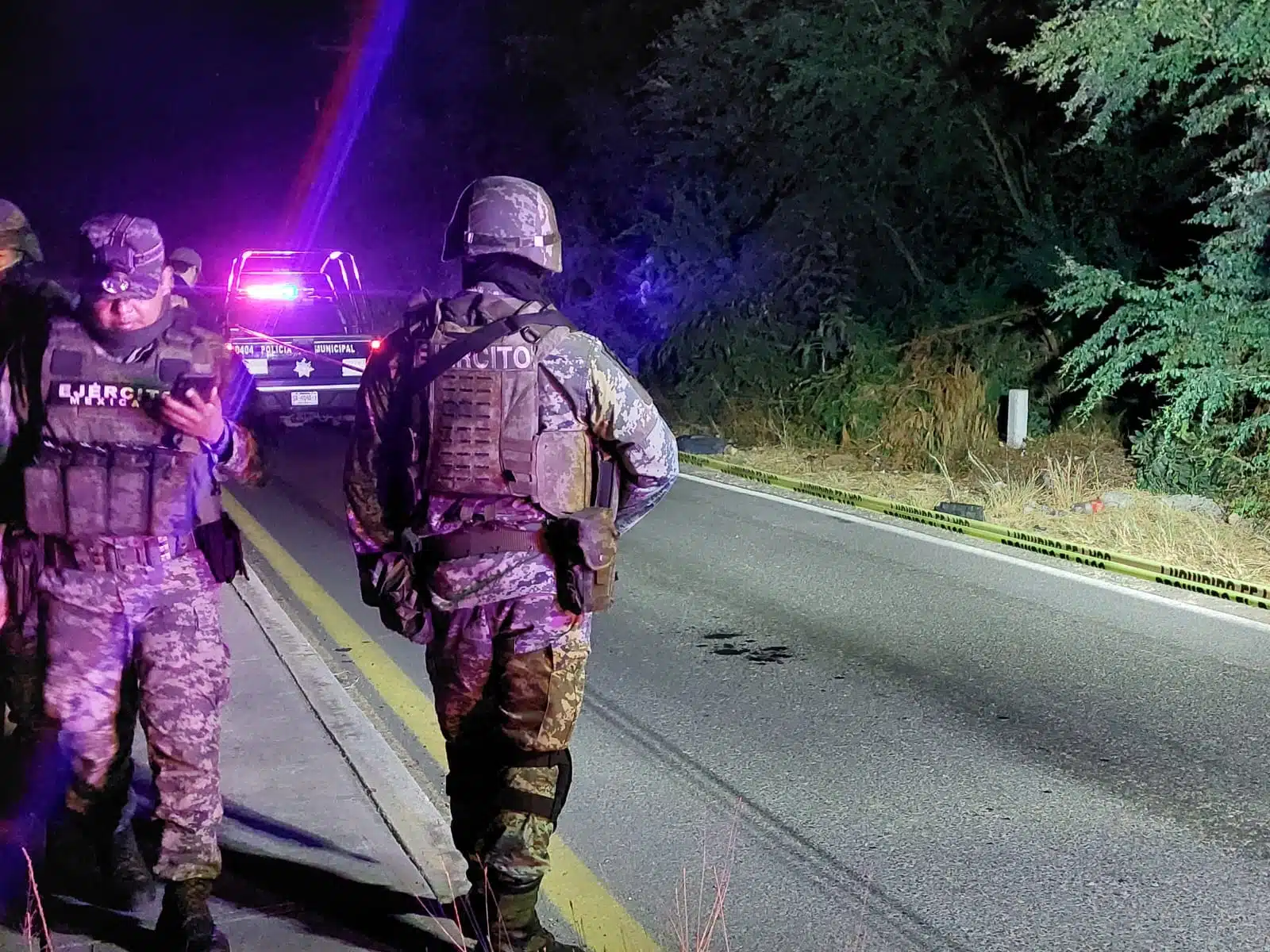 ¿Atropellado o asesinado? Localizan cuerpo de hombre en la carretera Culiacán-Eldorado