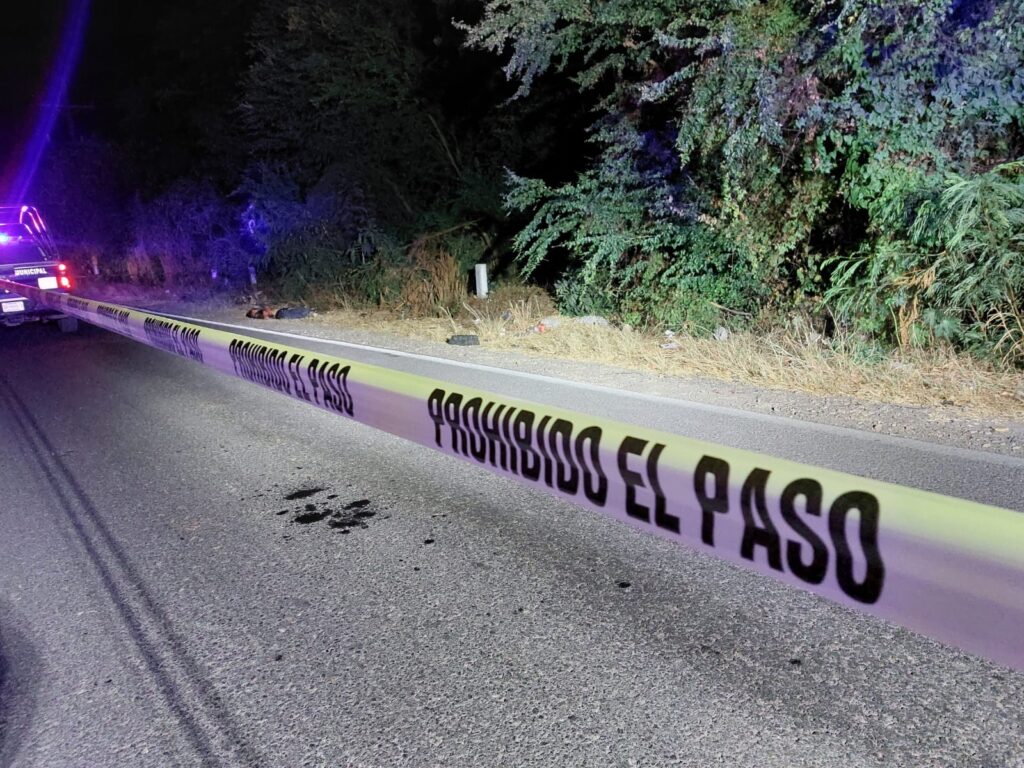 ¿Atropellado o asesinado? Localizan cuerpo de un hombre en la carretera Culiacán-Eldorado
