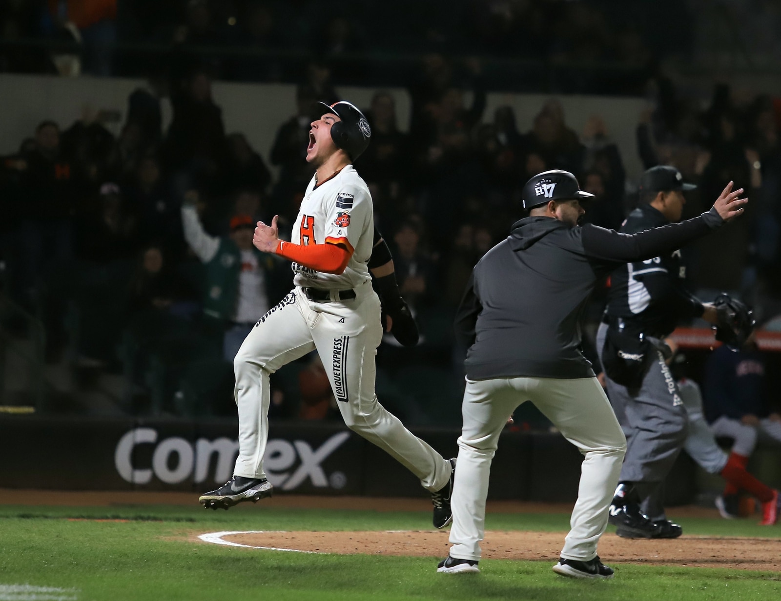 LMP: Naranjeros hace su trabajo y se lleva la serie contra Mexicali