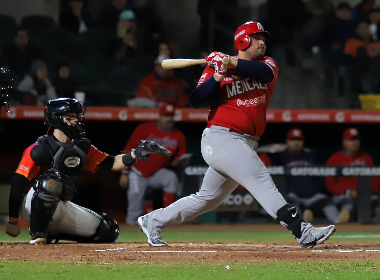 Naranjeros cumple y barre a Mexicali en casa