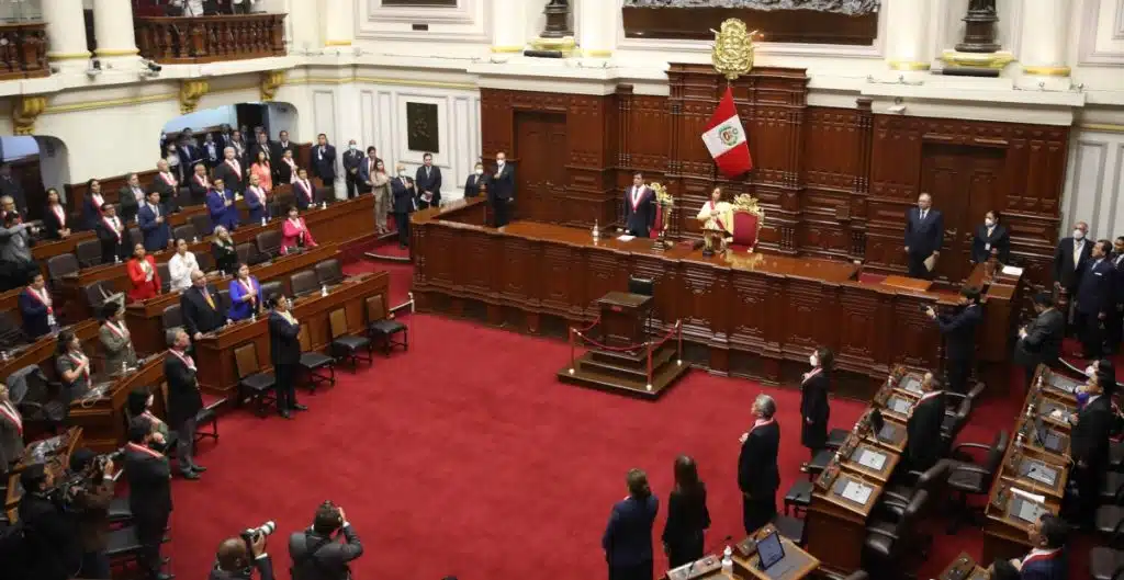 congreso de perú rechaza adelanto de elecciones