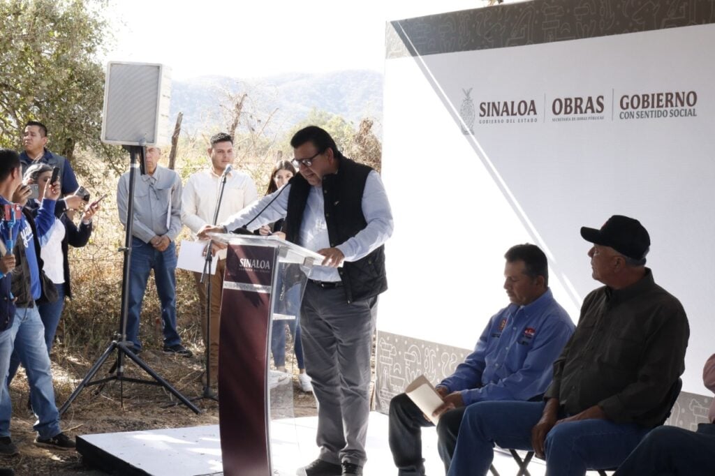 gobernador Rubén Rocha Moya regresó al municipio de El Fuerte