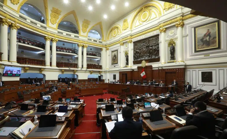 Congreso de Perú moción