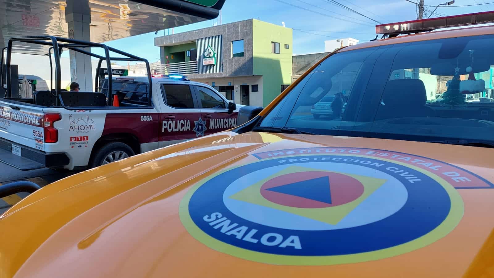 policía