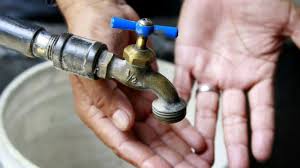 sin agua.