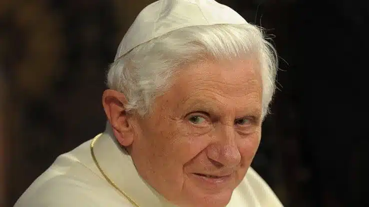 ¡Luto! Gobiernos de América dicen adiós a Benedicto XVI