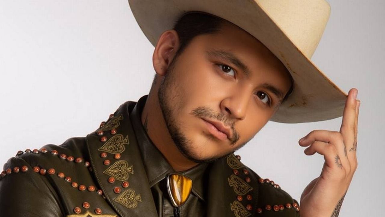 ¿Cómo Y Desde Cuándo Se Hizo Realmente Famoso Christian Nodal? | Línea ...