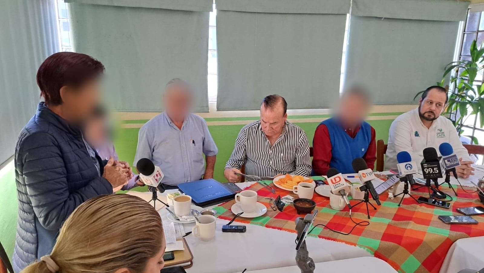 10% de los integrantes de AA son mujeres