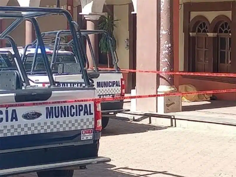 Asesinan a funcionario de la policía municipal en comunidad de Michoacán