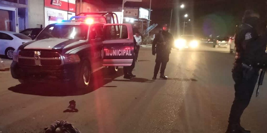 Auto “fantasma” atropella a un indigente y lo deja lesionado en Guasave