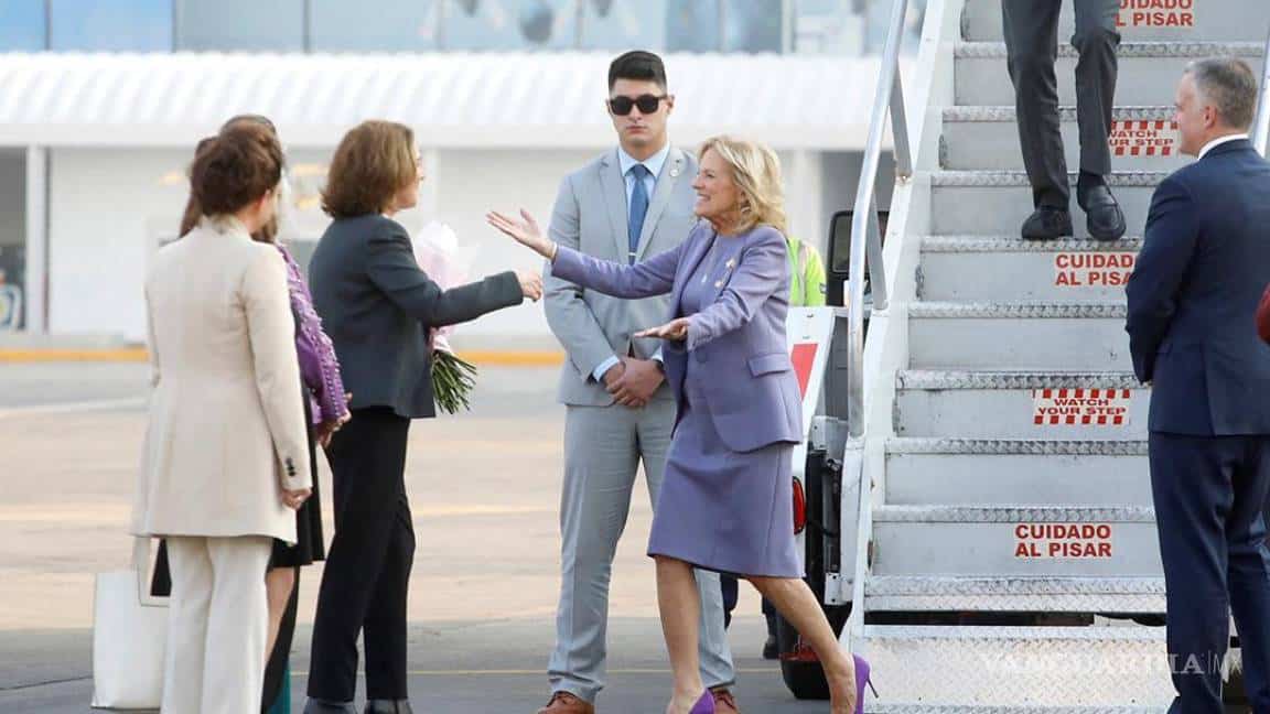 Beatriz Gutiérrez recibe a Jill Biden en el AICM; la lleva a la Basílica de Guadalupe