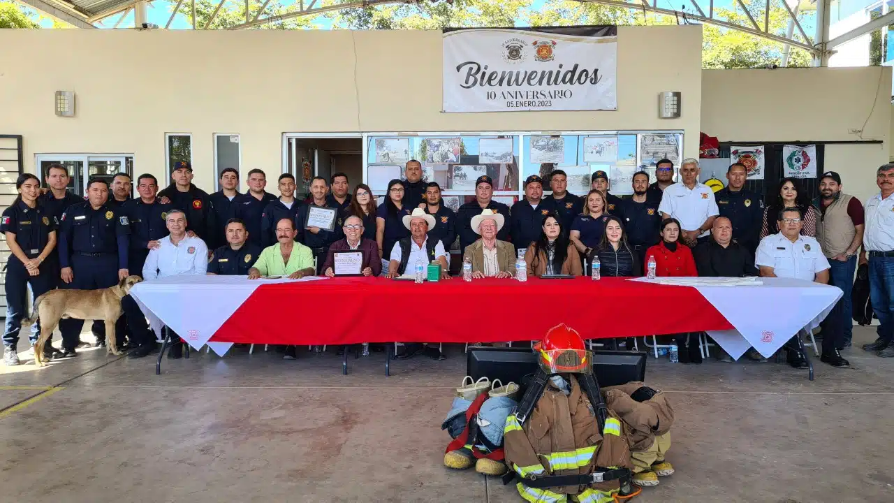 Festejan 10 aniversario de Bomberos Angostura y anuncian apertura de estación en Chinitos