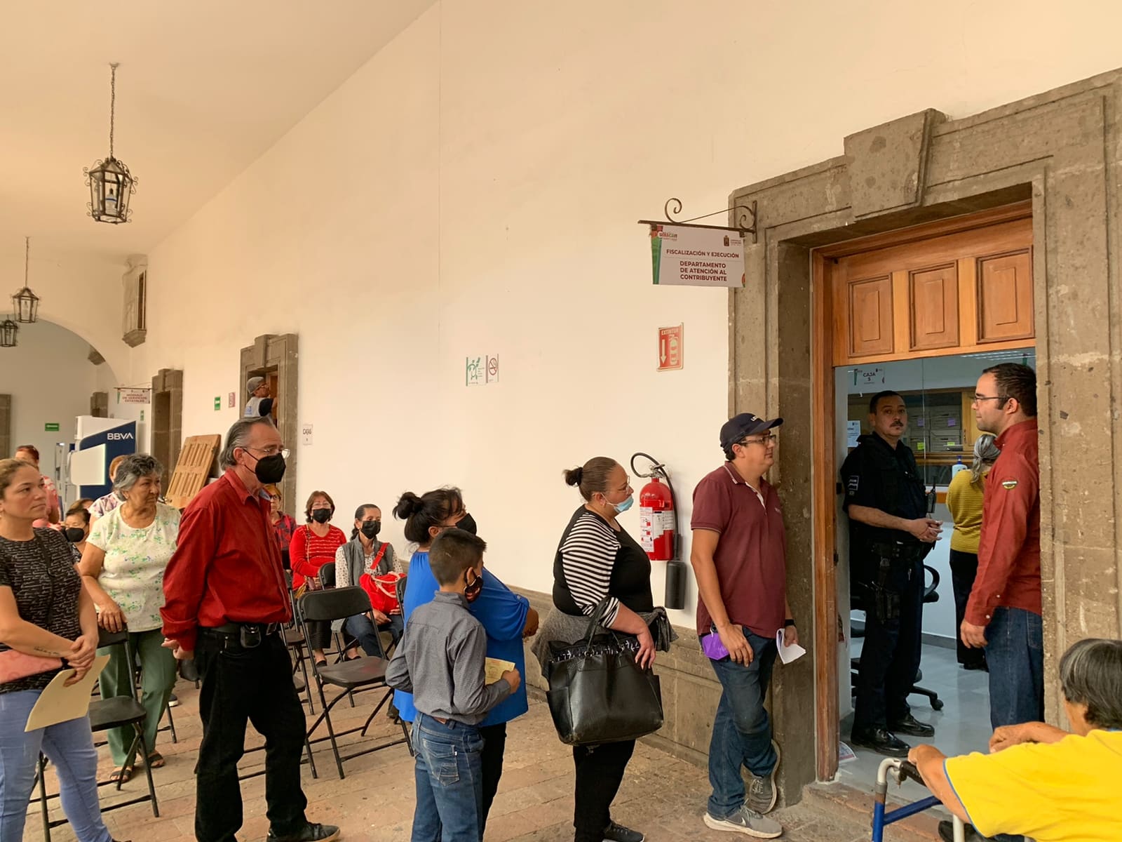 Ciudadanos aprovechan descuento del 50 por ciento del Predial en Culiacán