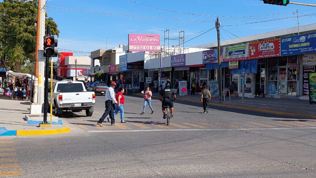 Cuesta de enero Centro Guamúchil Comercios Canaco