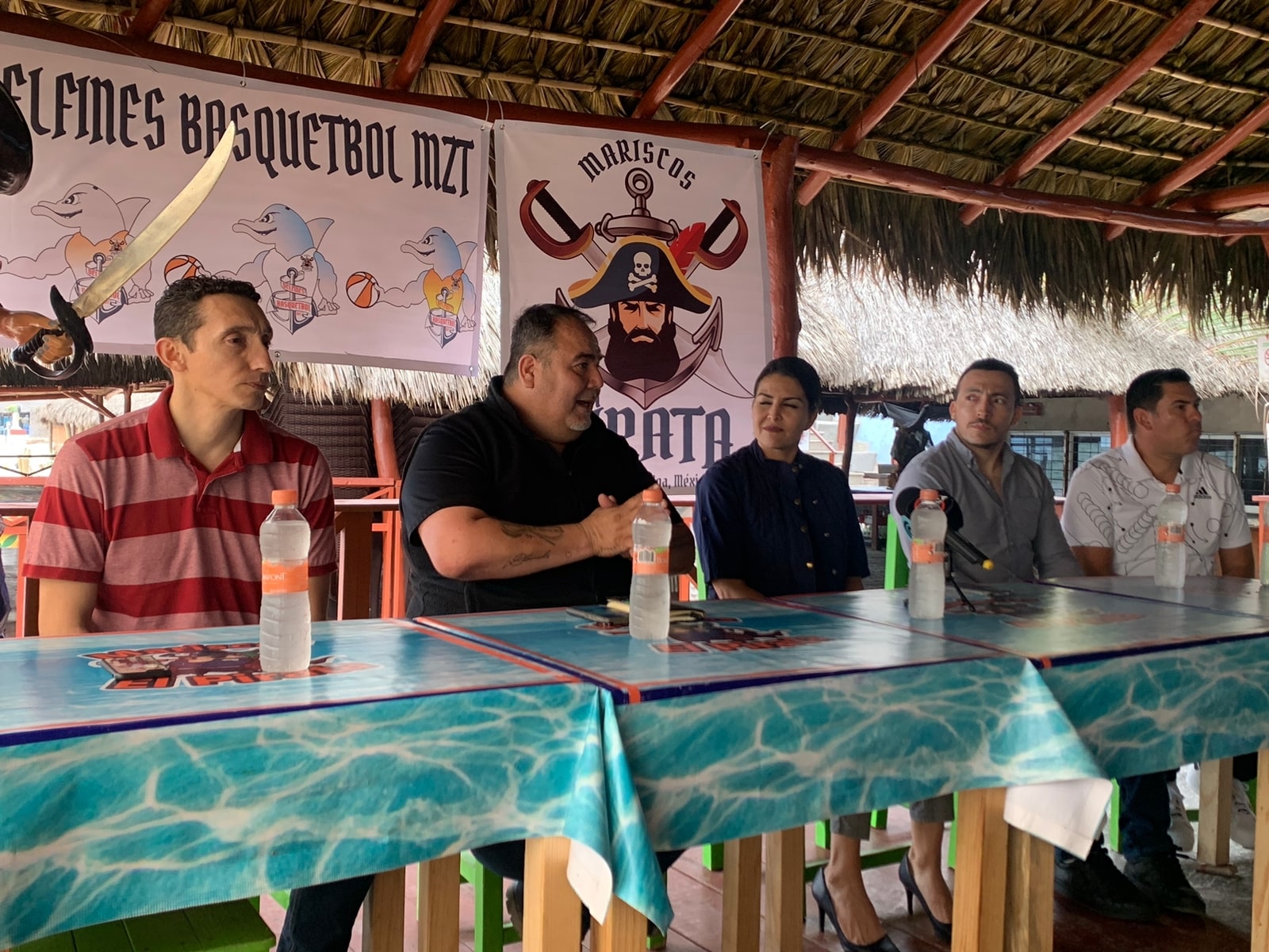 Delfines de Mazatlán se renueva para continuar en el Cibapac