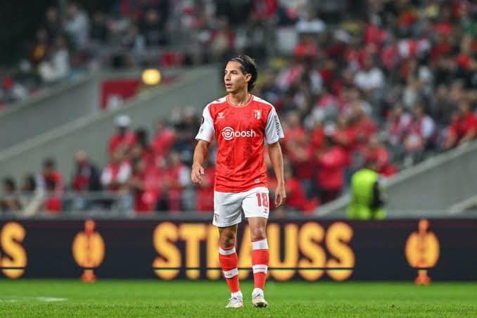 Diego Lainez