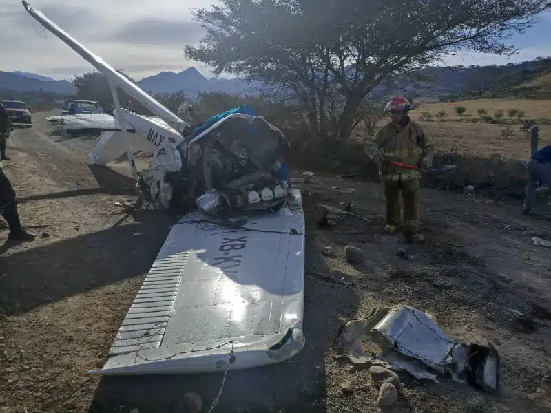 Dos muertos en Jalisco, tras desplome de avioneta Cessna