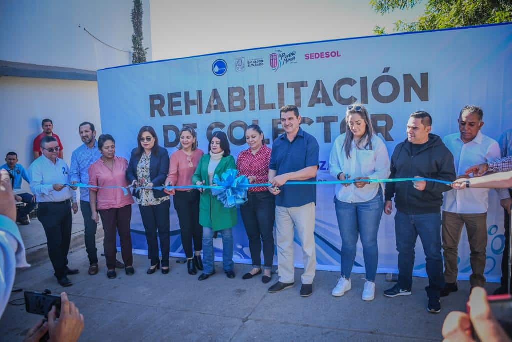 Entregan rehabilitación de colector y red de drenaje en colonia Las Garzas, en Guamúchil
