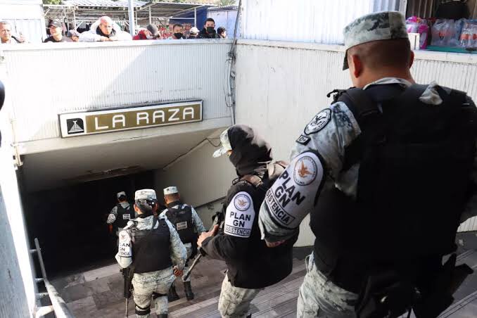 Guardia Nacional en el metro