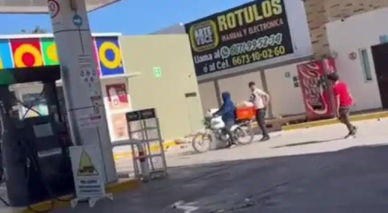 VIDEO: ¡Aprovecharon el terror! Ciudadanos saquean tienda de conveniencia en Culiacán