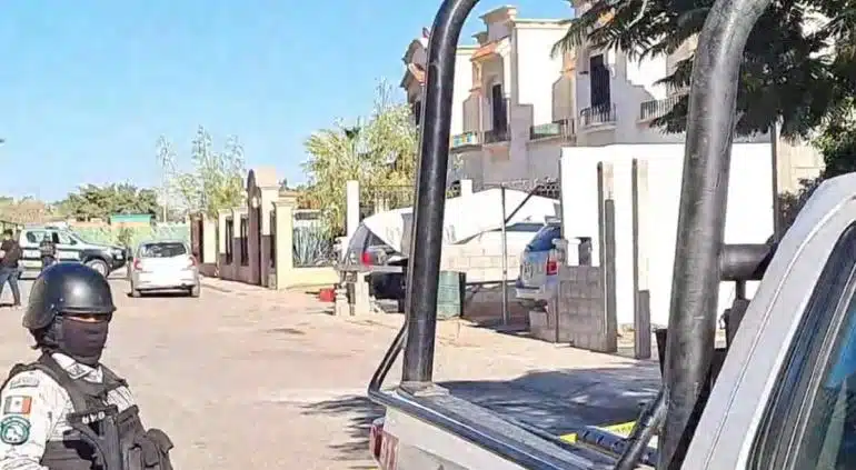 ¡En un minuto! Acribillan con más de 100 balazos a un hombre en Guaymas Sonora