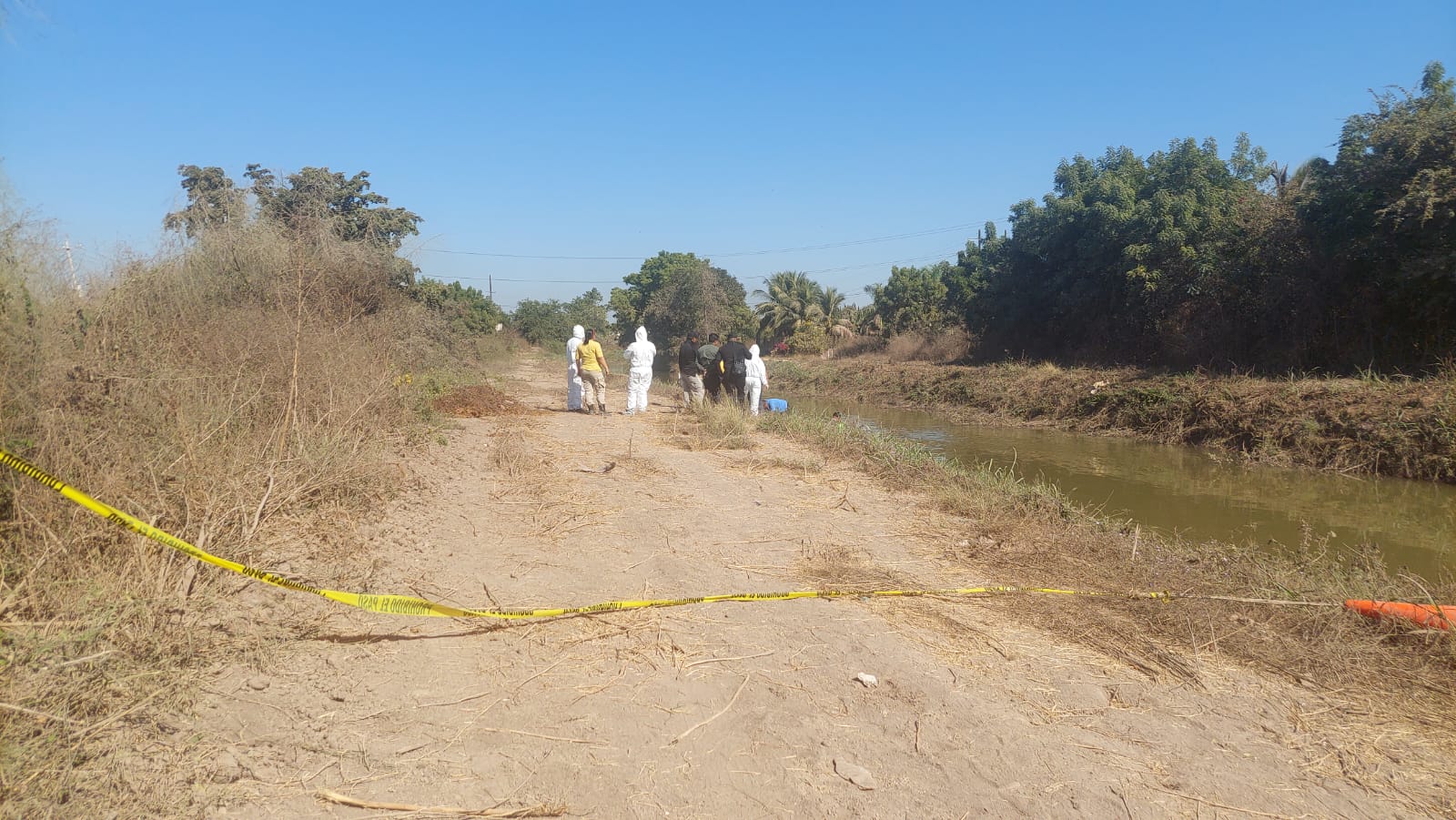 De 3 balazos asesinaron al hombre hallado en canal de Navolato