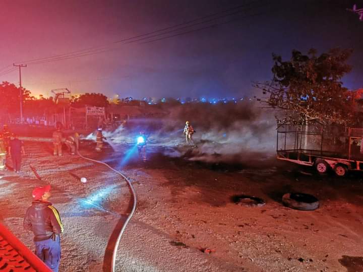 Incendio 1 Llantera Mazatlán Policíaca