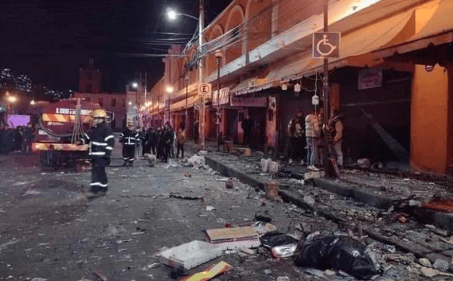 Incendio en mercado de Pachuca