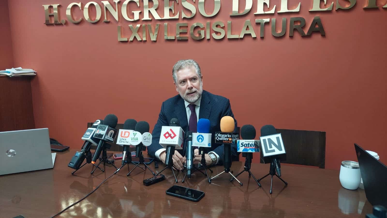 Luis Javier de la Rocha Zazueta presidente de la Comisión de Desarrollo Económico Diputado