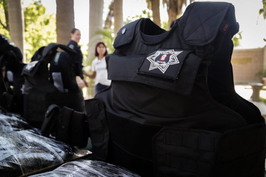 Policías y tránsitos de Culiacán estrenarán equipo táctico y de protección