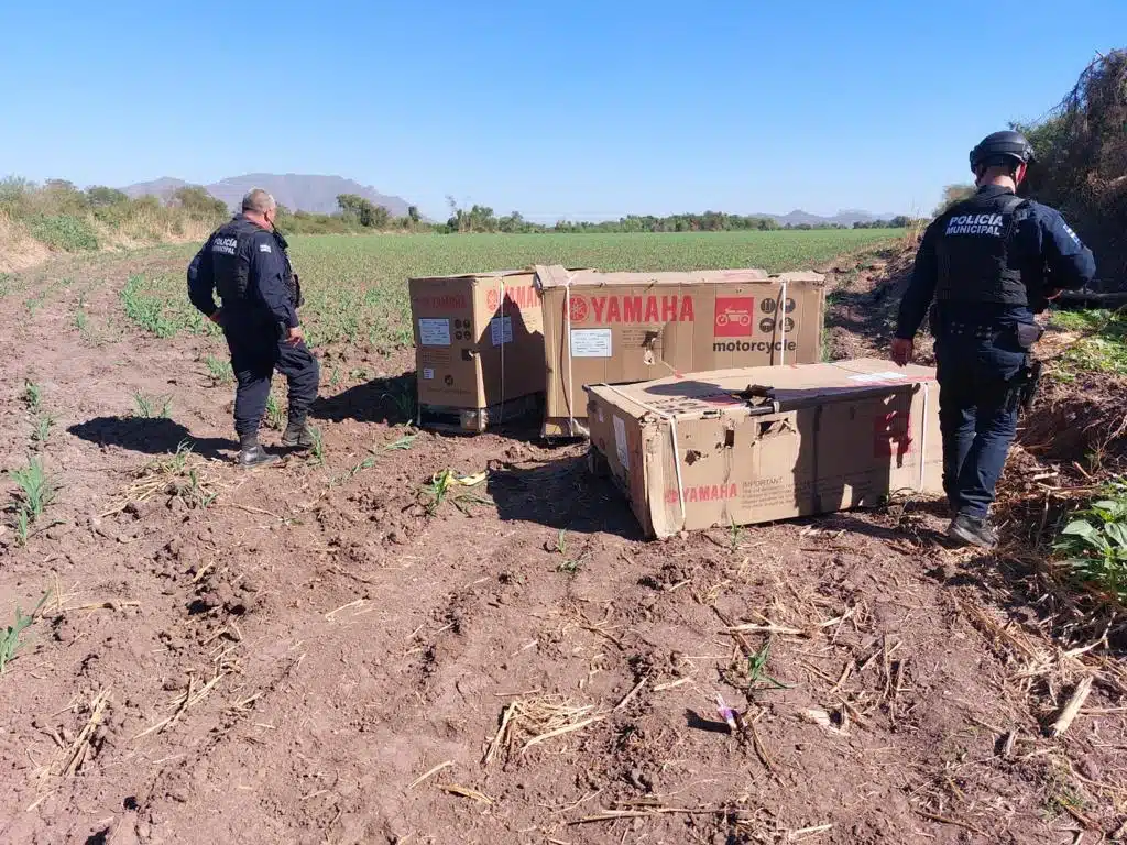 Recuperan Policías Municipales motocicletas nuevas despojadas por La Costera en Angostura