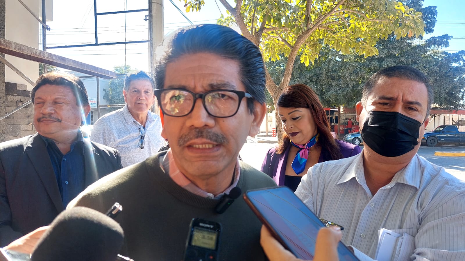 Responde alcalde de Guasave a nepotismo de auxiliares de regidores
