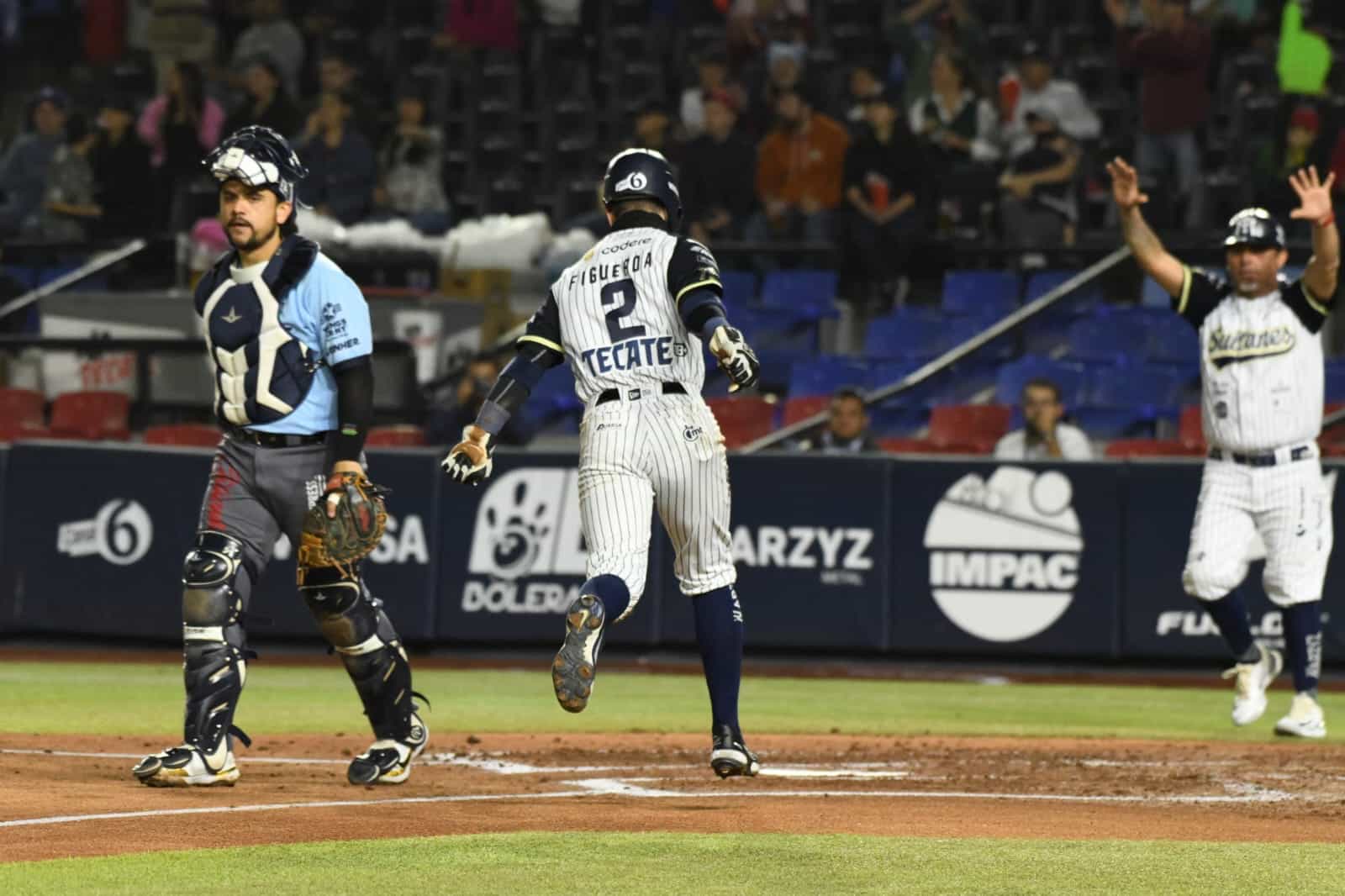 Sultanes saca agónico triunfo y se mantiene con vida en la LMP