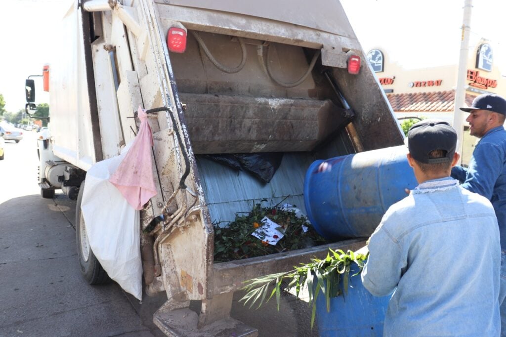 Trabajadores ayuntamiento de Salvador Alvarado, recolección de basura