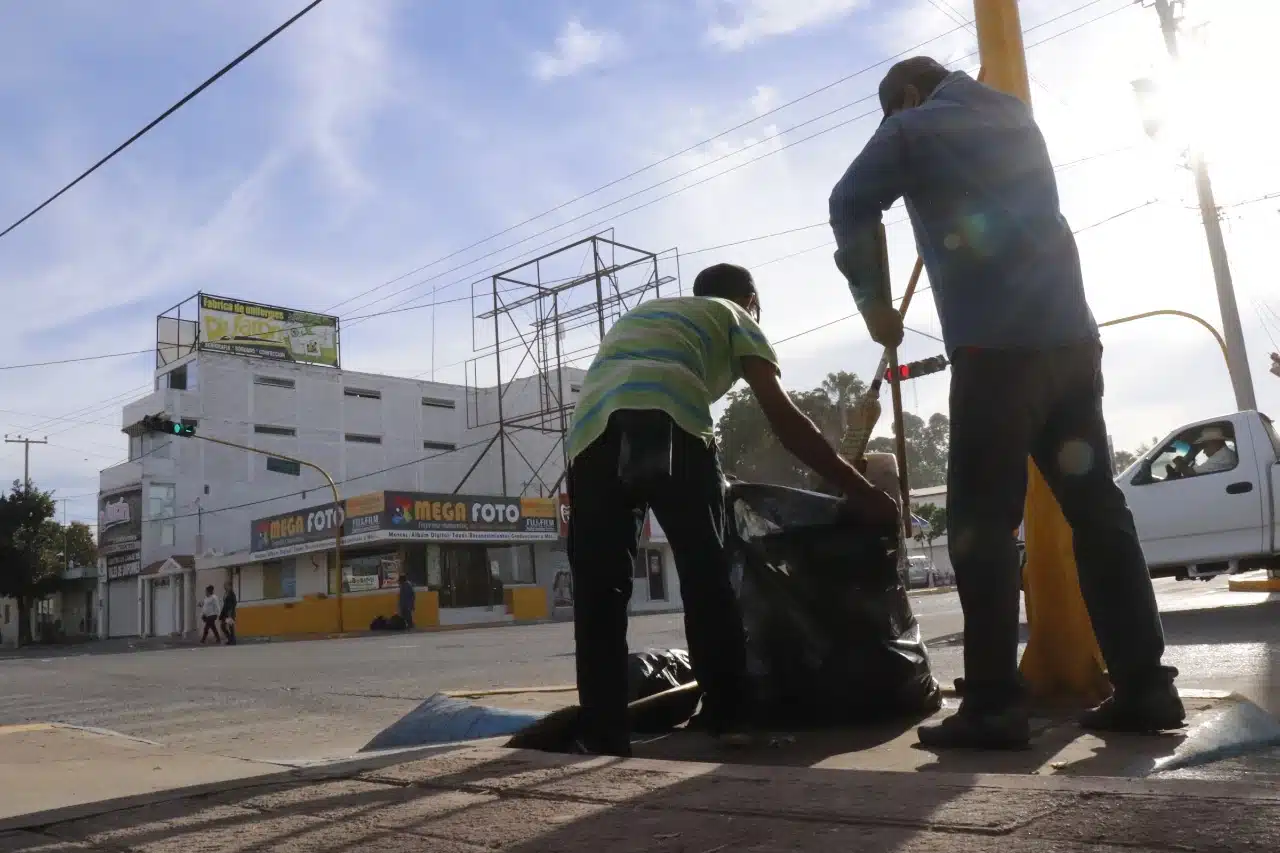 Trabajadores ayuntamiento de Salvador Alvarado, recolección de basura