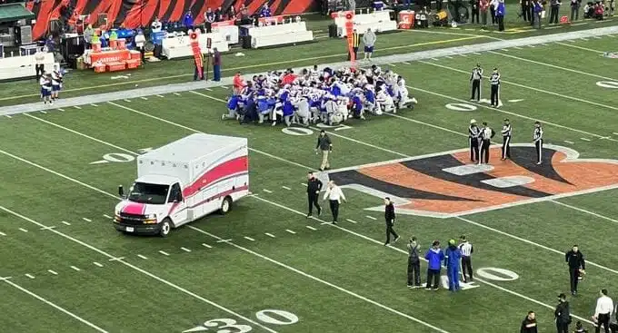 Tras desvanecimiento de Damar Hamlin, NFL suspende juego de Búfalo vs Cincinnati