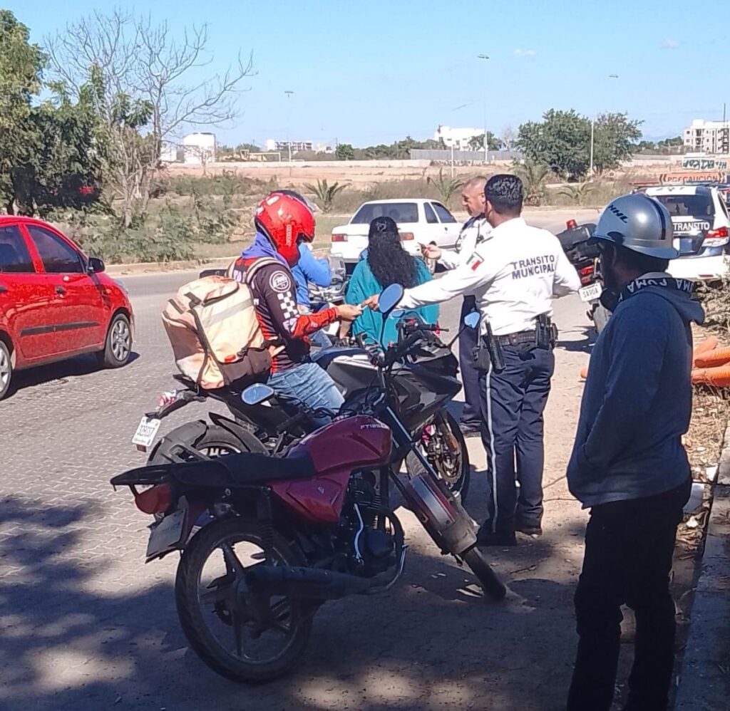¡Viene Tránsito recargado! Sanciona 9 vehículos durante operativo "Cero Tolerancia" en Mazatlán