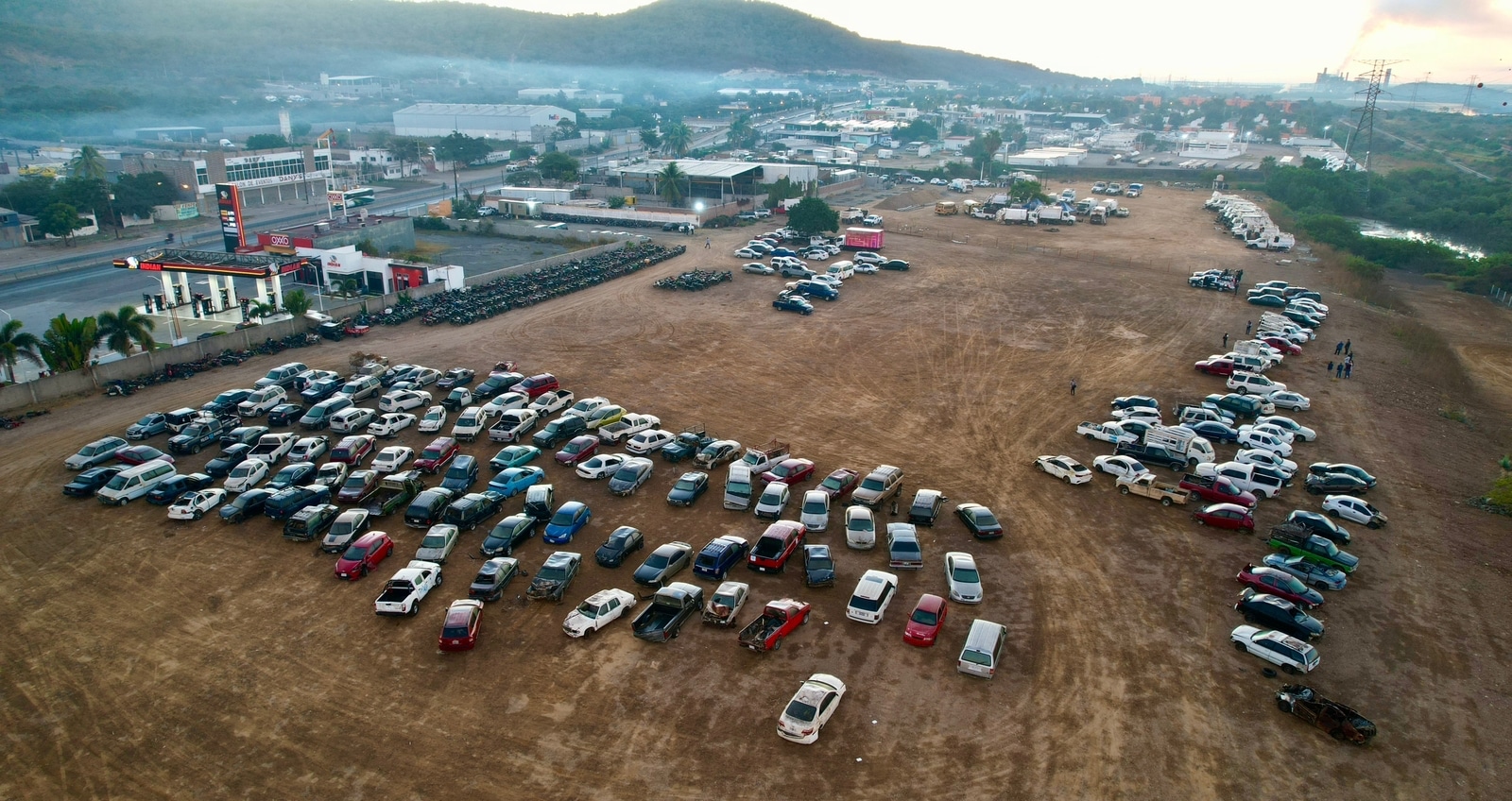 ¡Rompieron la malla ciclónica! Les roban dos vehículos de la nueva pensión municipal en Mazatlán