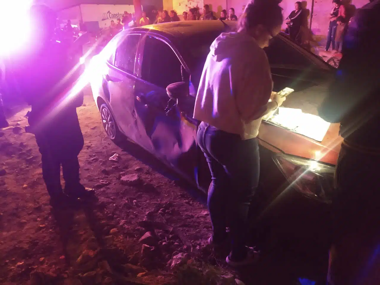 Ola violenta en Sinaloa no evita accidentes; choque en Guasave deja un lesionado